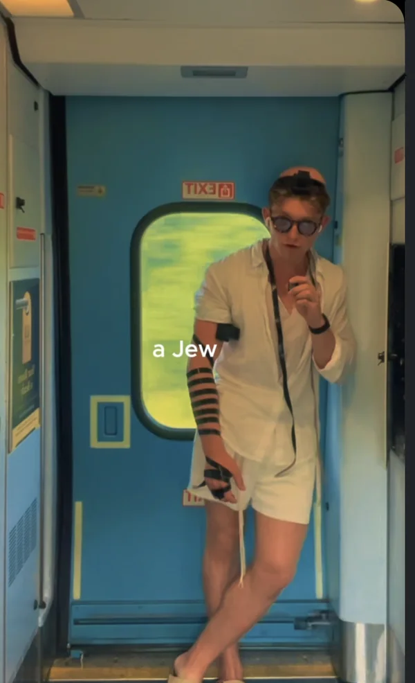 Reel: a Jew